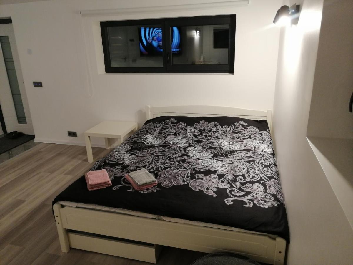 Luxury Apartment Private House And Parking Netflix Tartu Bagian luar foto