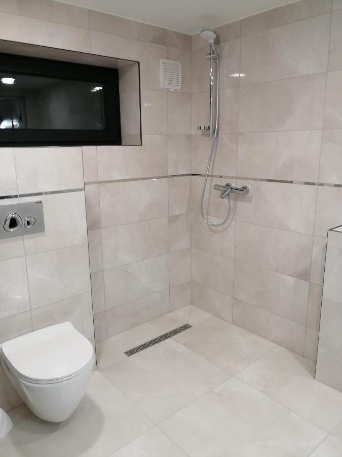 Luxury Apartment Private House And Parking Netflix Tartu Bagian luar foto